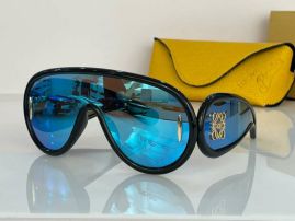 Picture of Loewe Sunglasses _SKUfw52366977fw